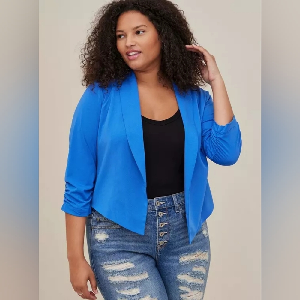 torrid Bright Blue Draped Crepe Blazer Size 5